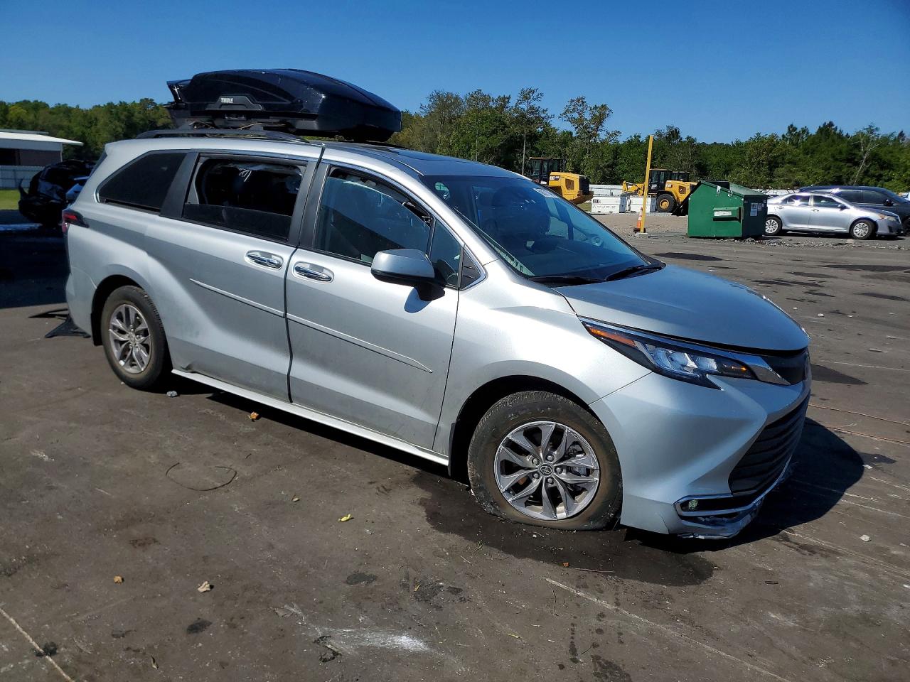 2023 TOYOTA SIENNA