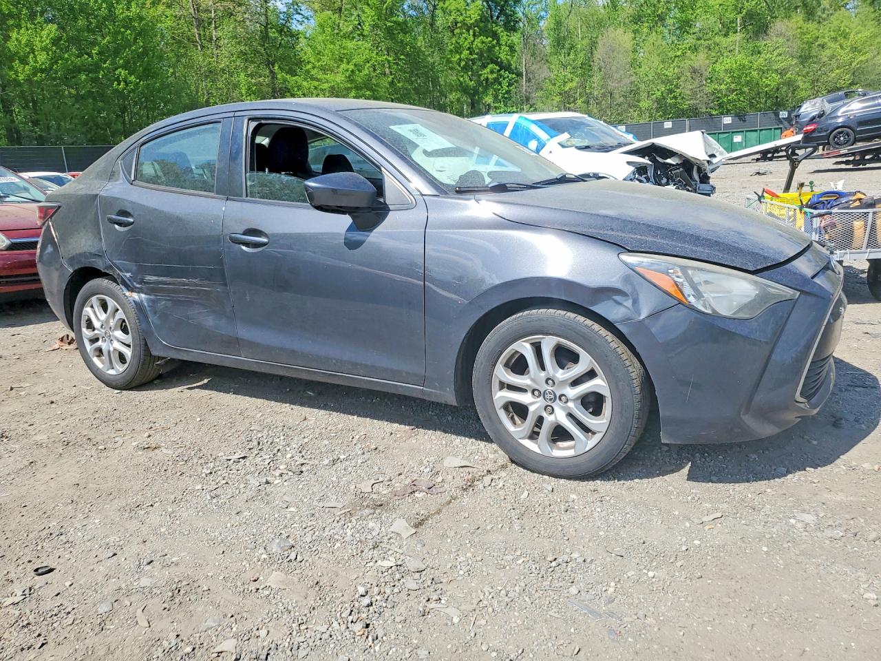 2017 TOYOTA YARIS