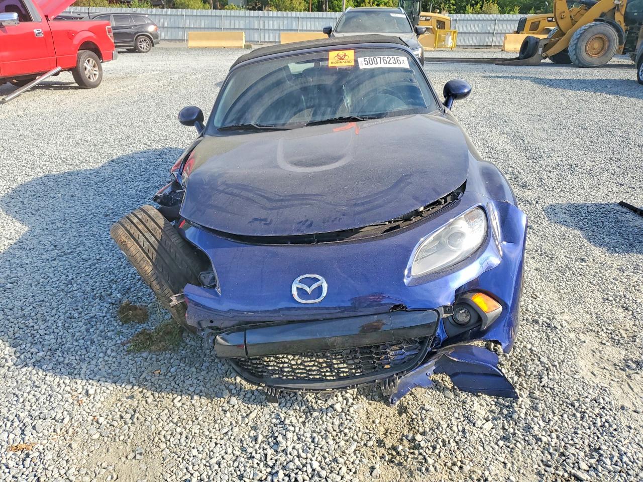 2011 MAZDA MX5