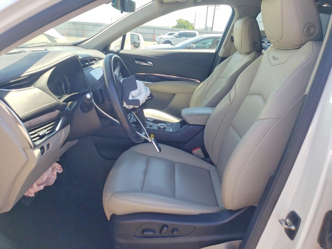 2020 CADILLAC XT4