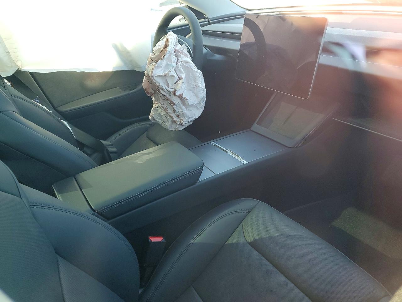 2026 TESLA MODEL 3