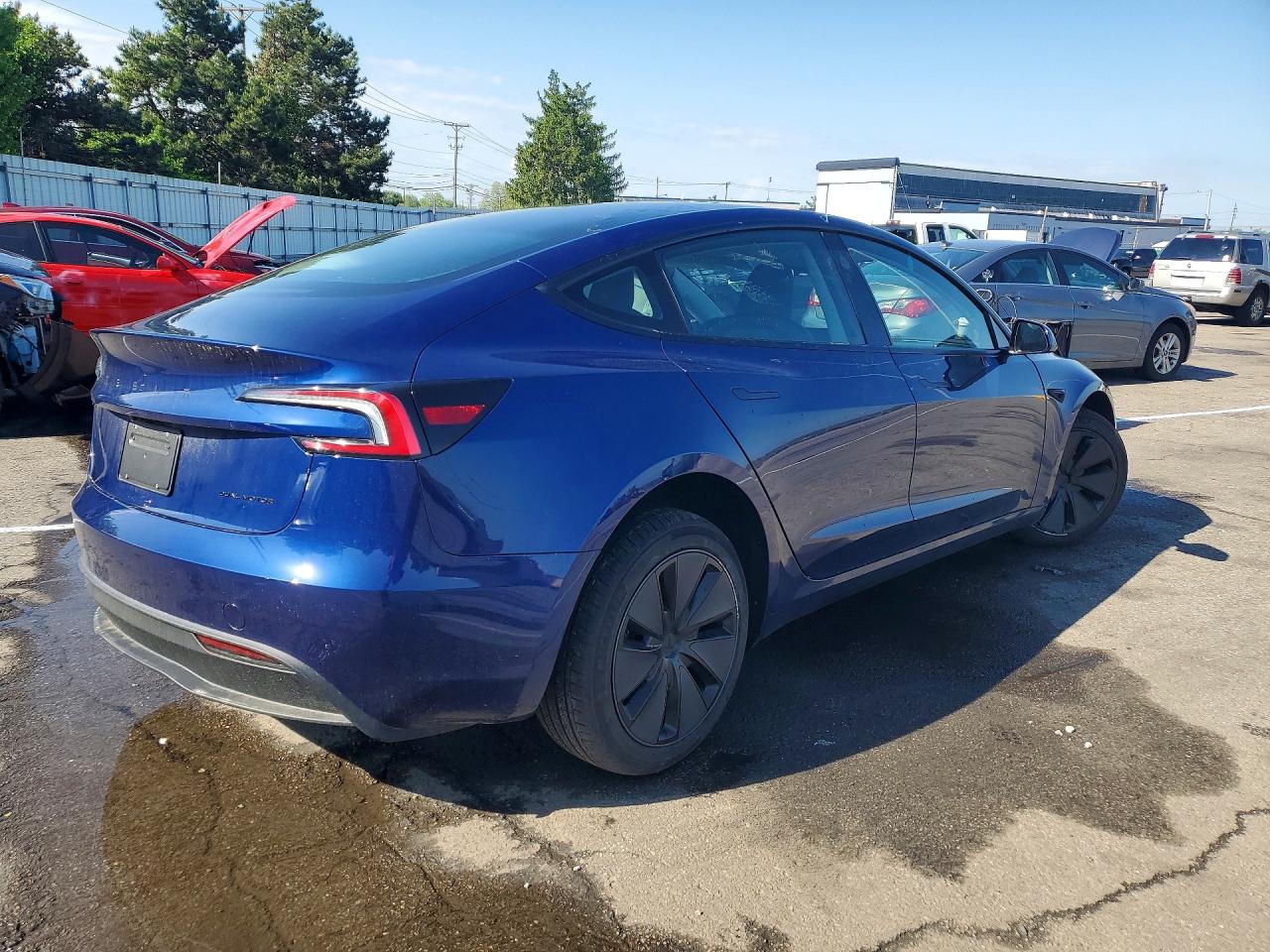 2026 TESLA MODEL 3