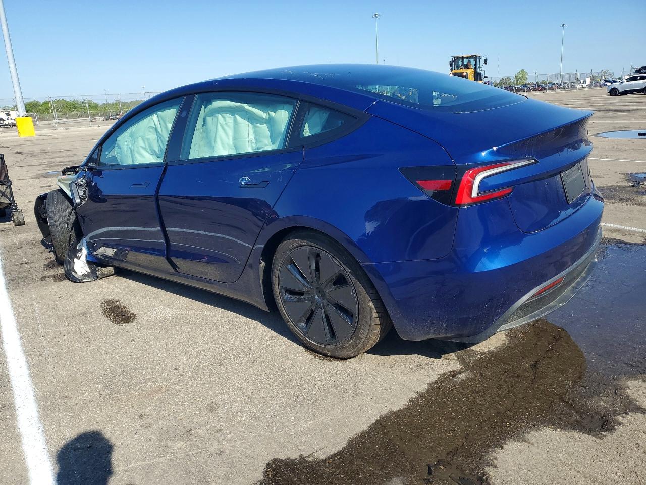 2026 TESLA MODEL 3