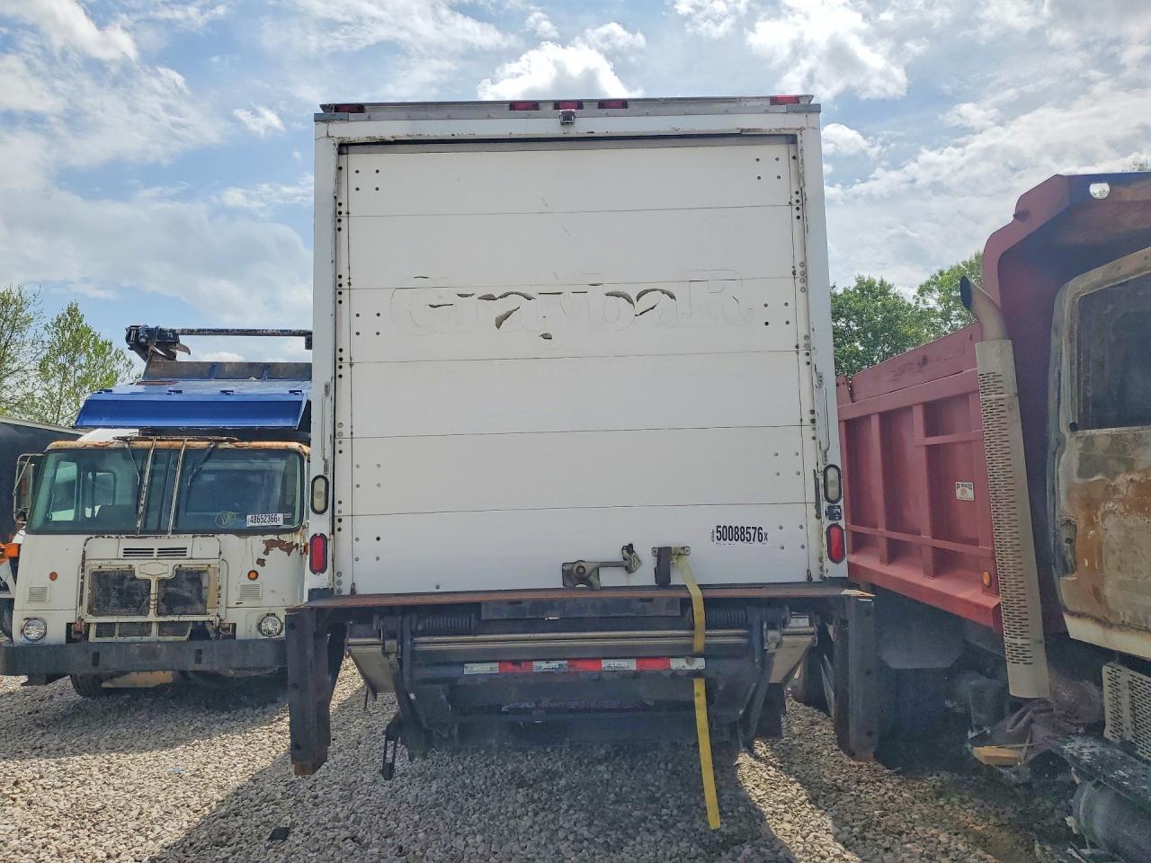 2013 INTERNATIONAL 4000 SERIE
