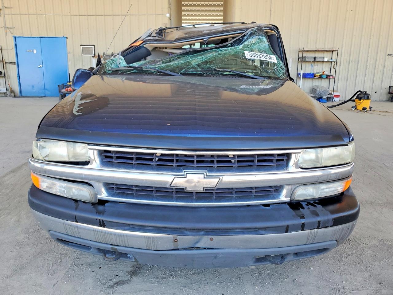 2001 CHEVROLET SUBURBAN