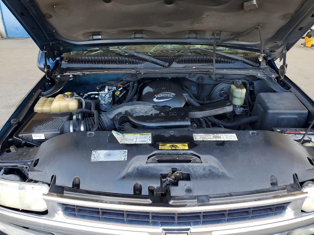 2001 CHEVROLET SUBURBAN