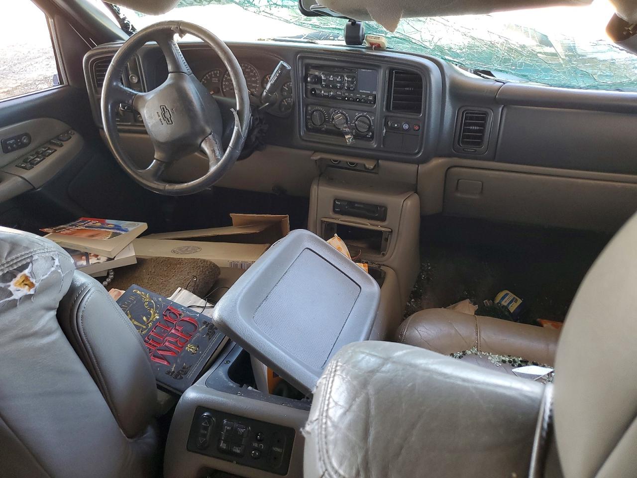 2001 CHEVROLET SUBURBAN