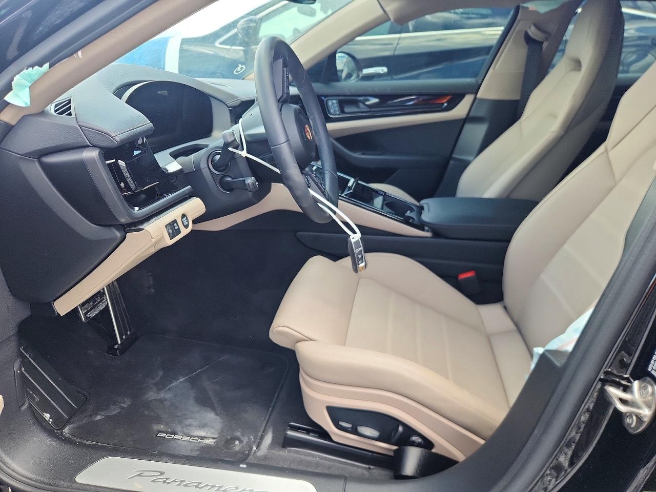 2025 PORSCHE PANAMERA