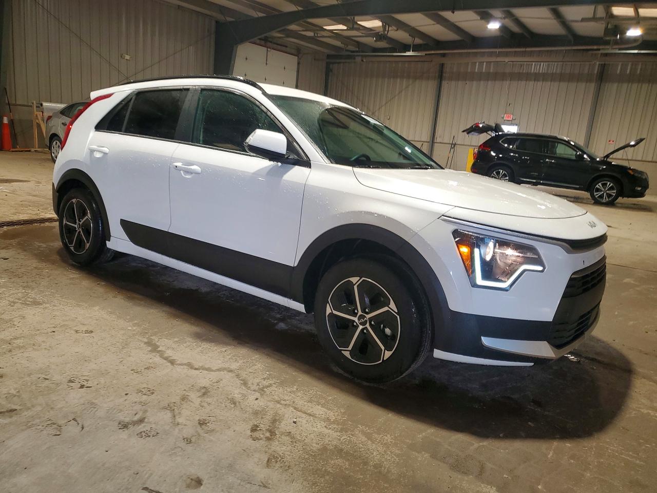 2025 KIA NIRO