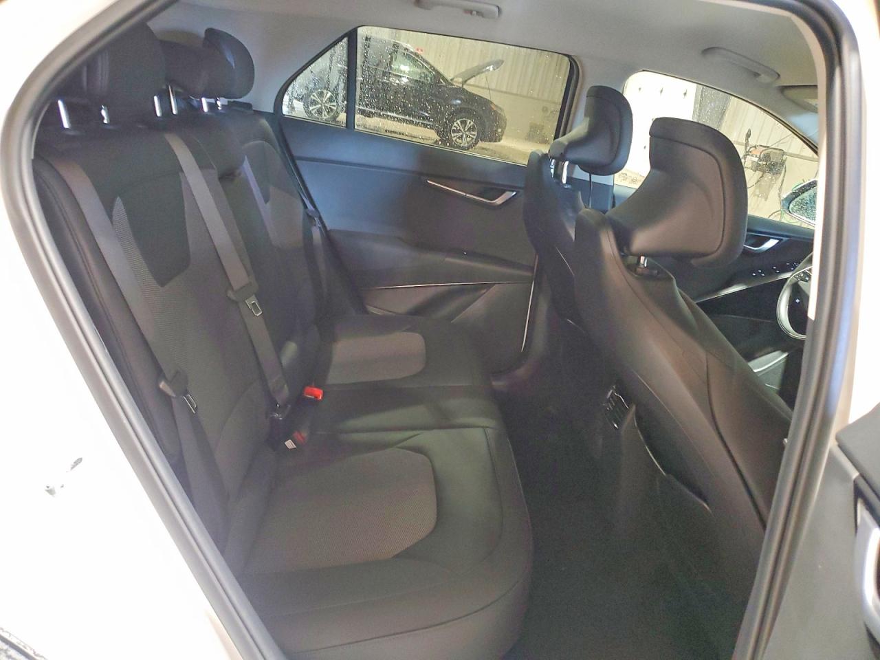 2025 KIA NIRO