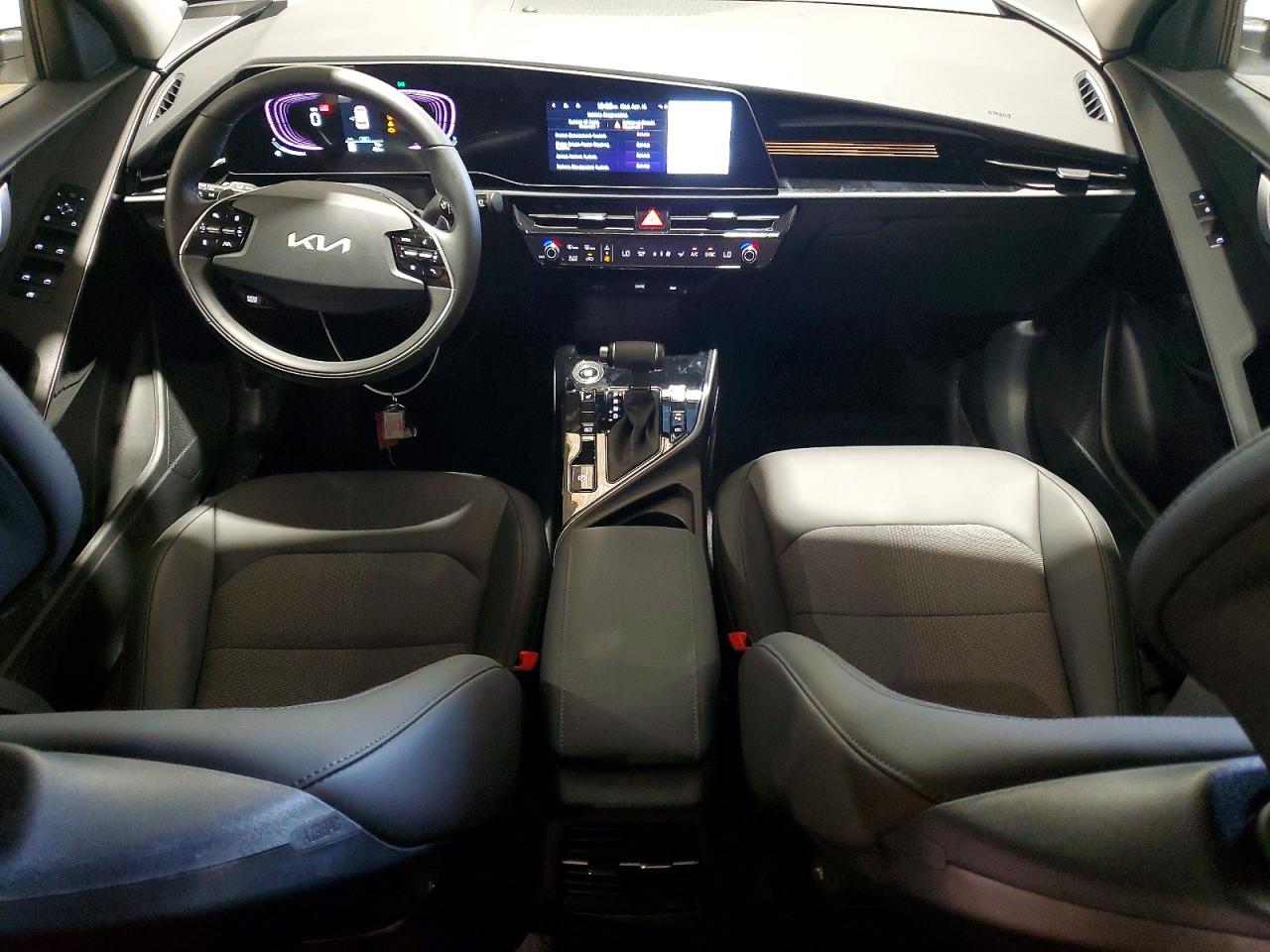 2025 KIA NIRO