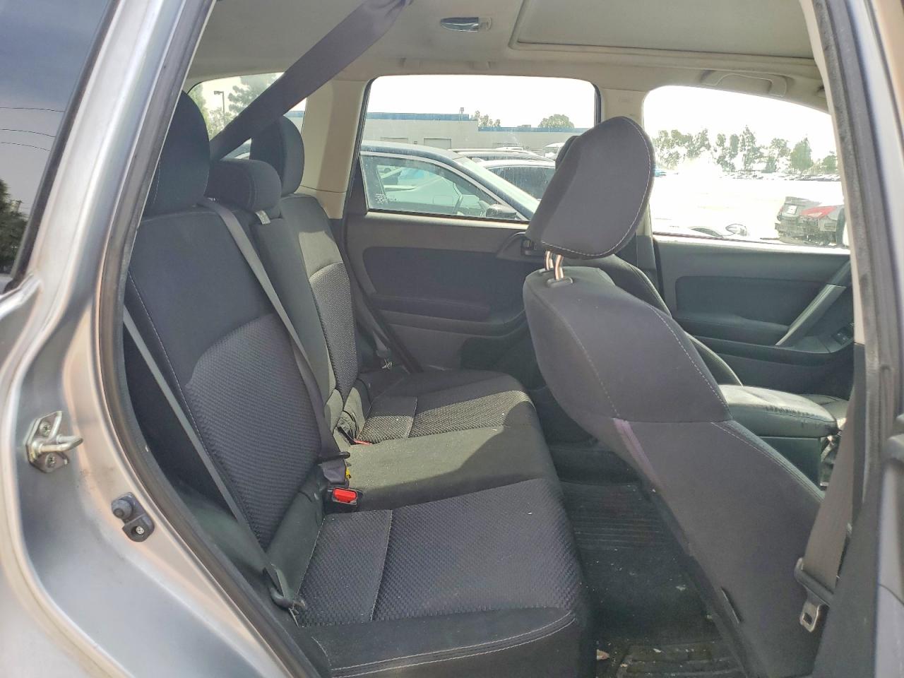 2015 SUBARU FORESTER