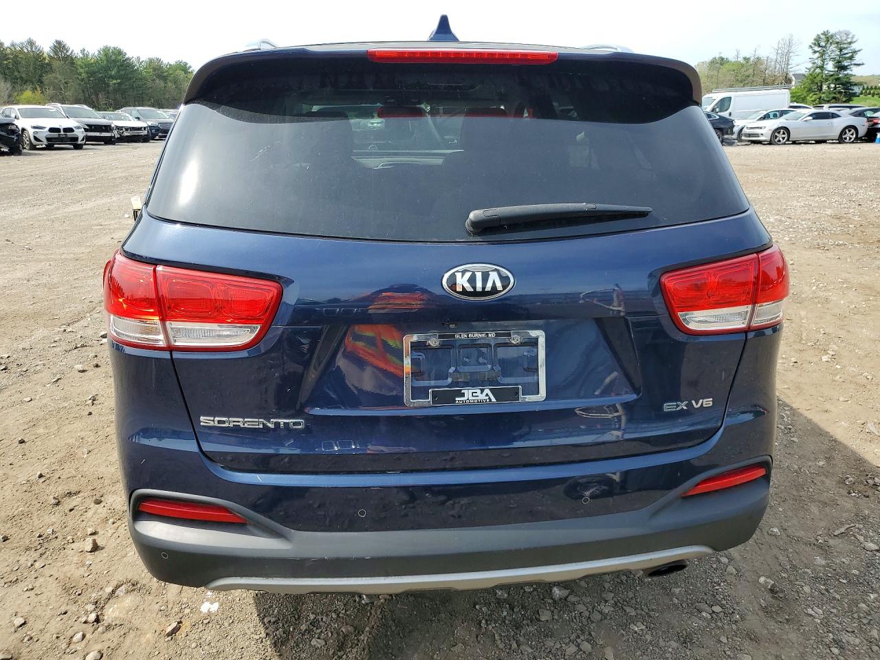 2016 KIA SORENTO