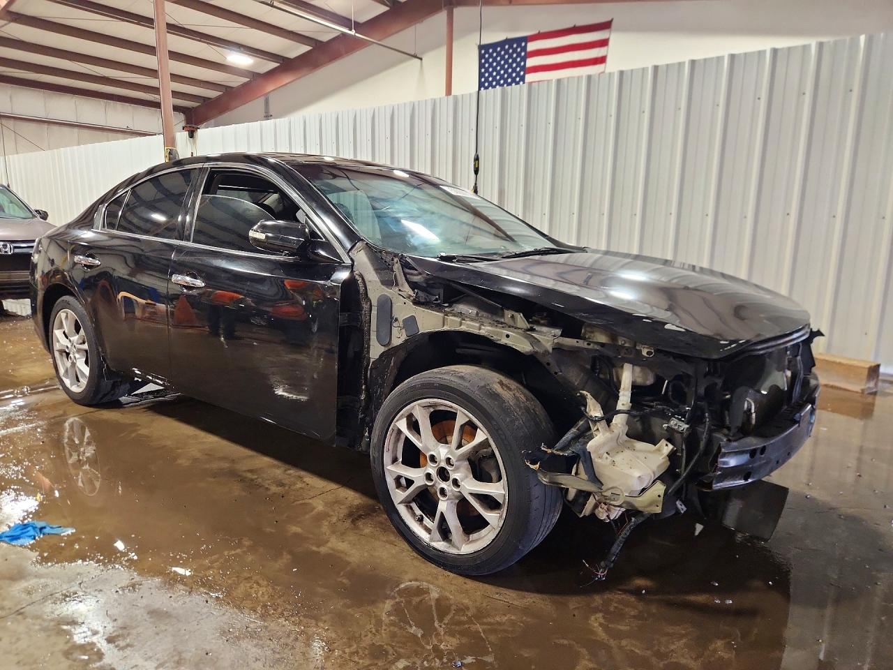 2012 NISSAN MAXIMA