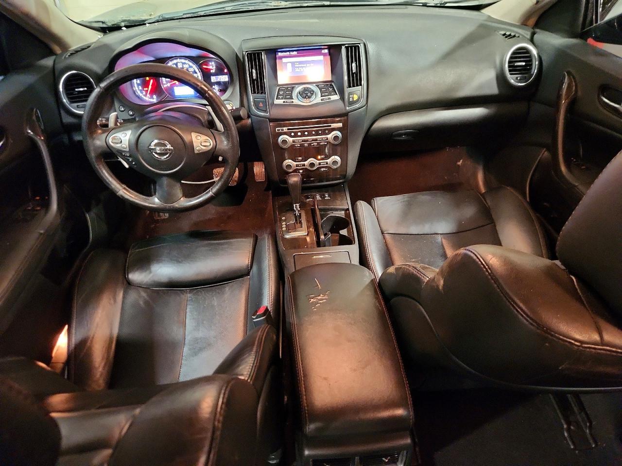 2012 NISSAN MAXIMA