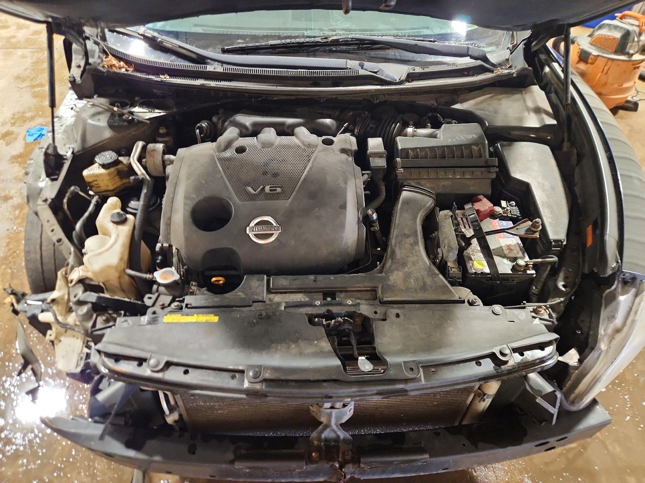 2012 NISSAN MAXIMA