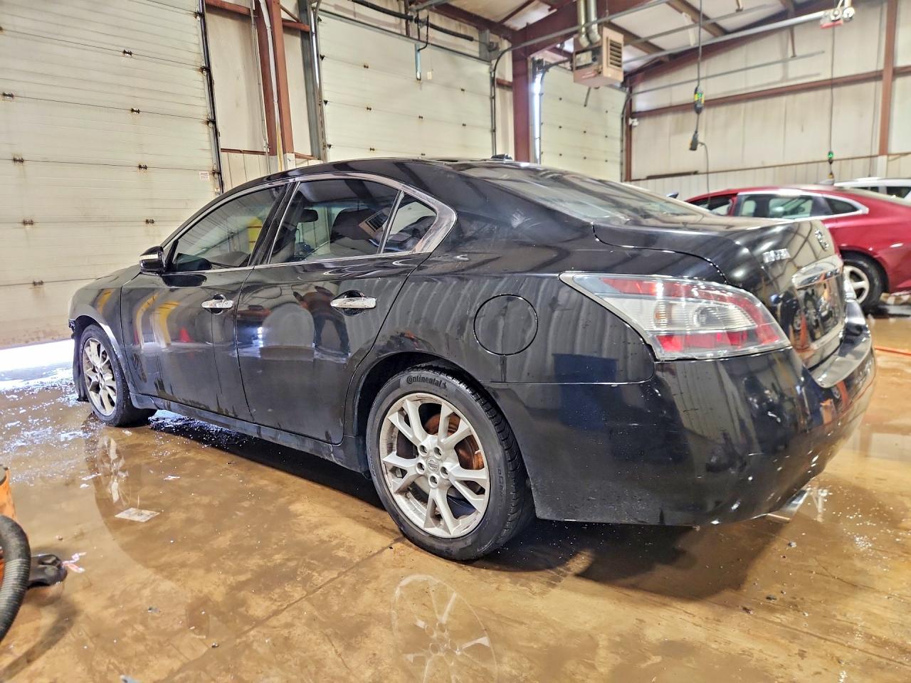 2012 NISSAN MAXIMA