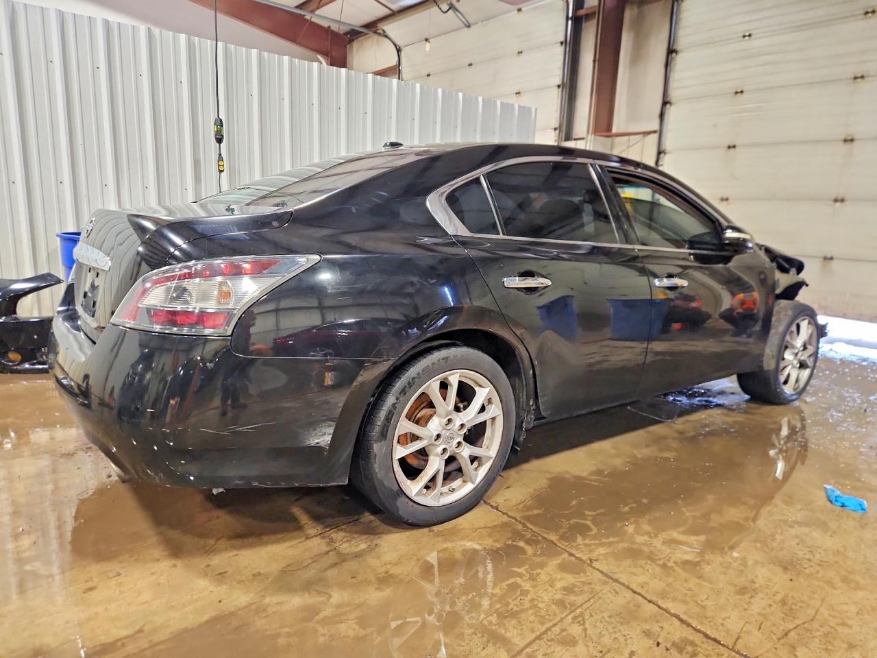 2012 NISSAN MAXIMA
