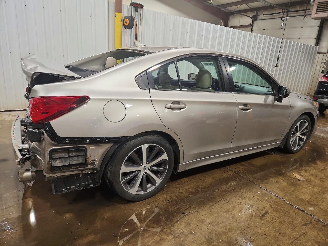 2016 SUBARU LEGACY