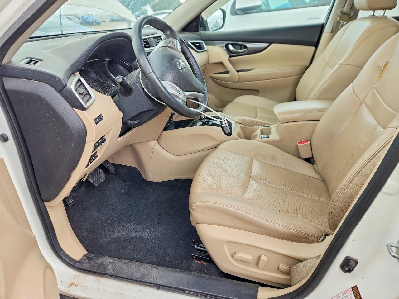 2016 NISSAN ROGUE