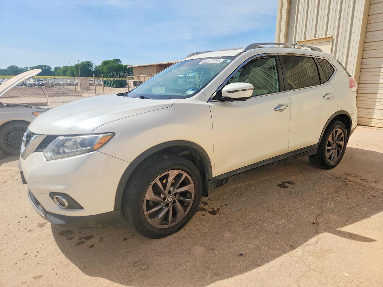 2016 NISSAN ROGUE