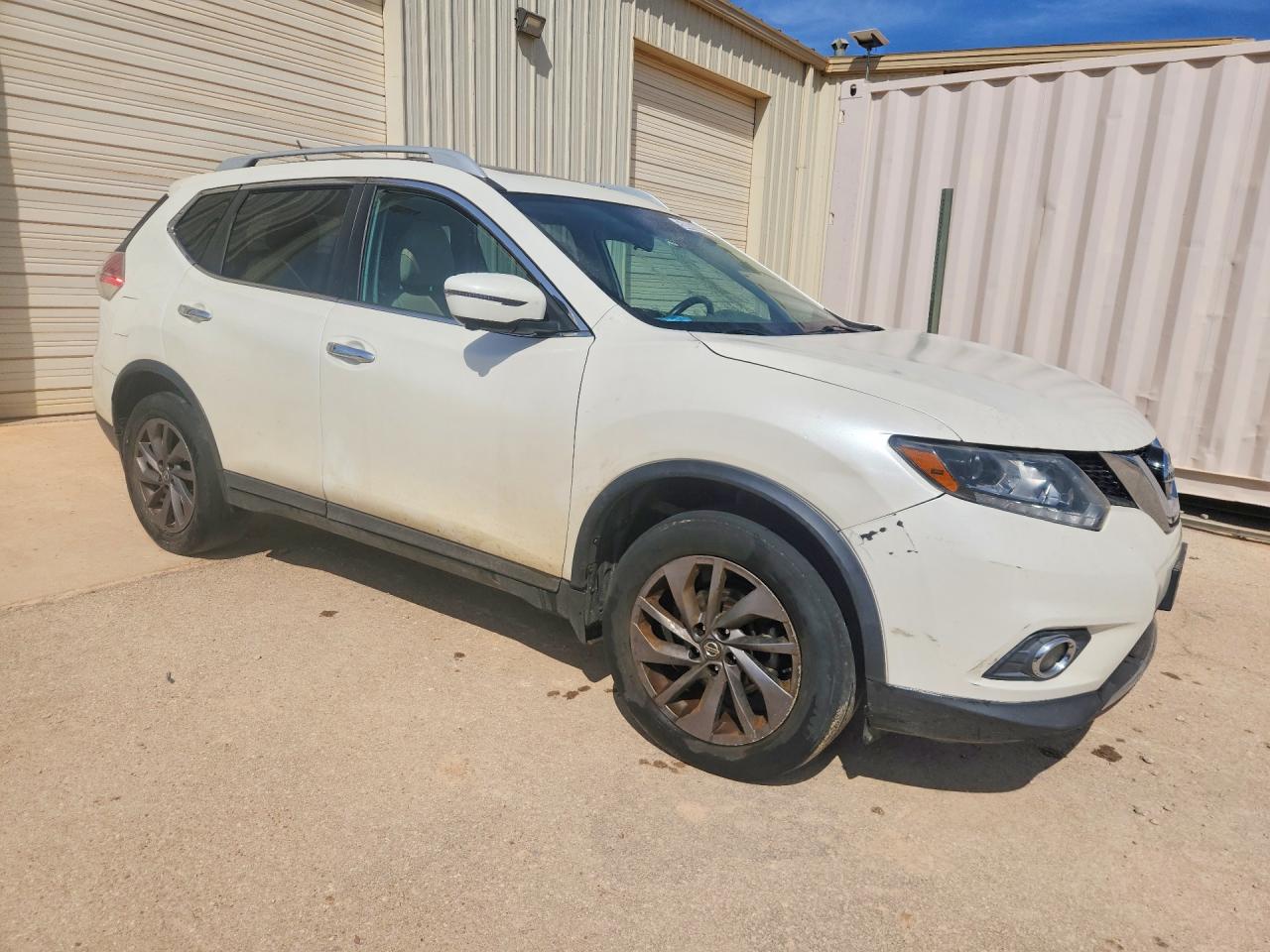 2016 NISSAN ROGUE