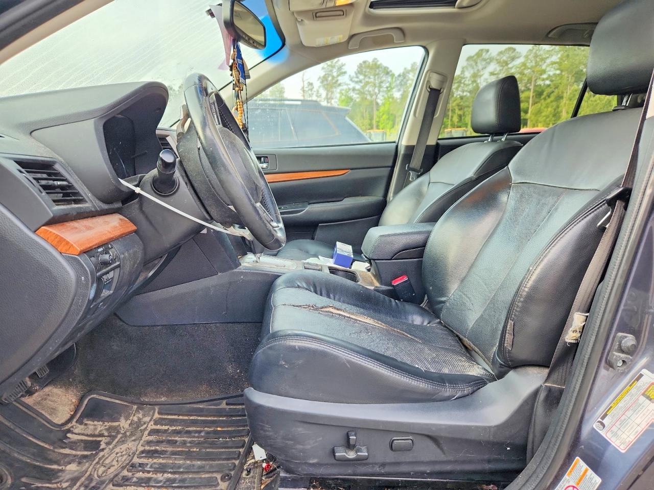 2014 SUBARU OUTBACK