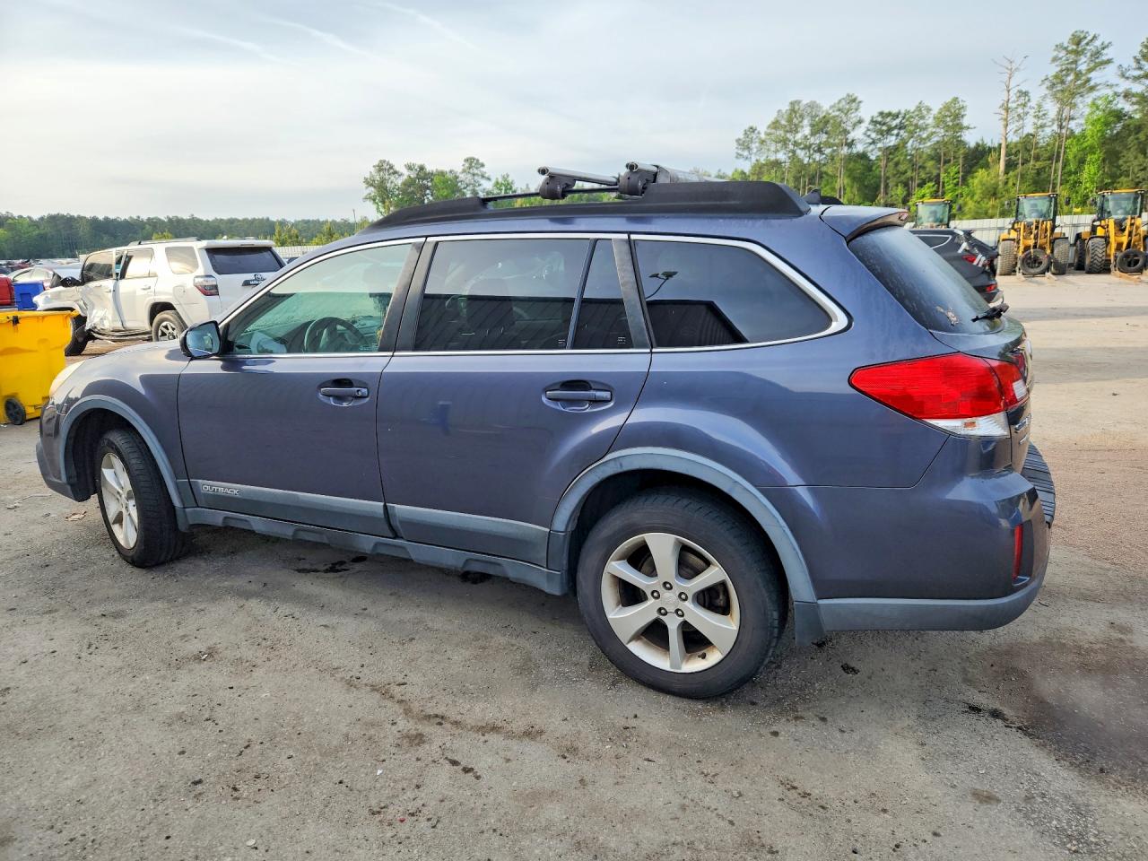 2014 SUBARU OUTBACK