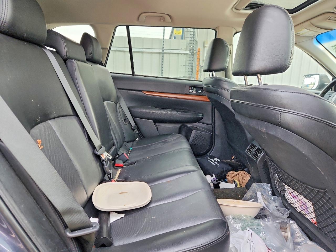 2014 SUBARU OUTBACK