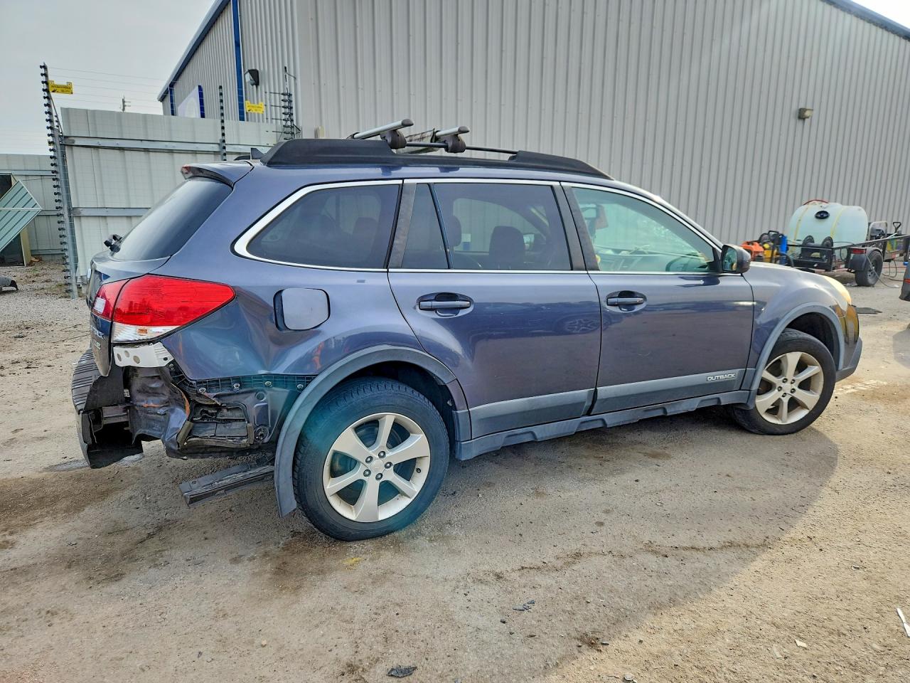 2014 SUBARU OUTBACK