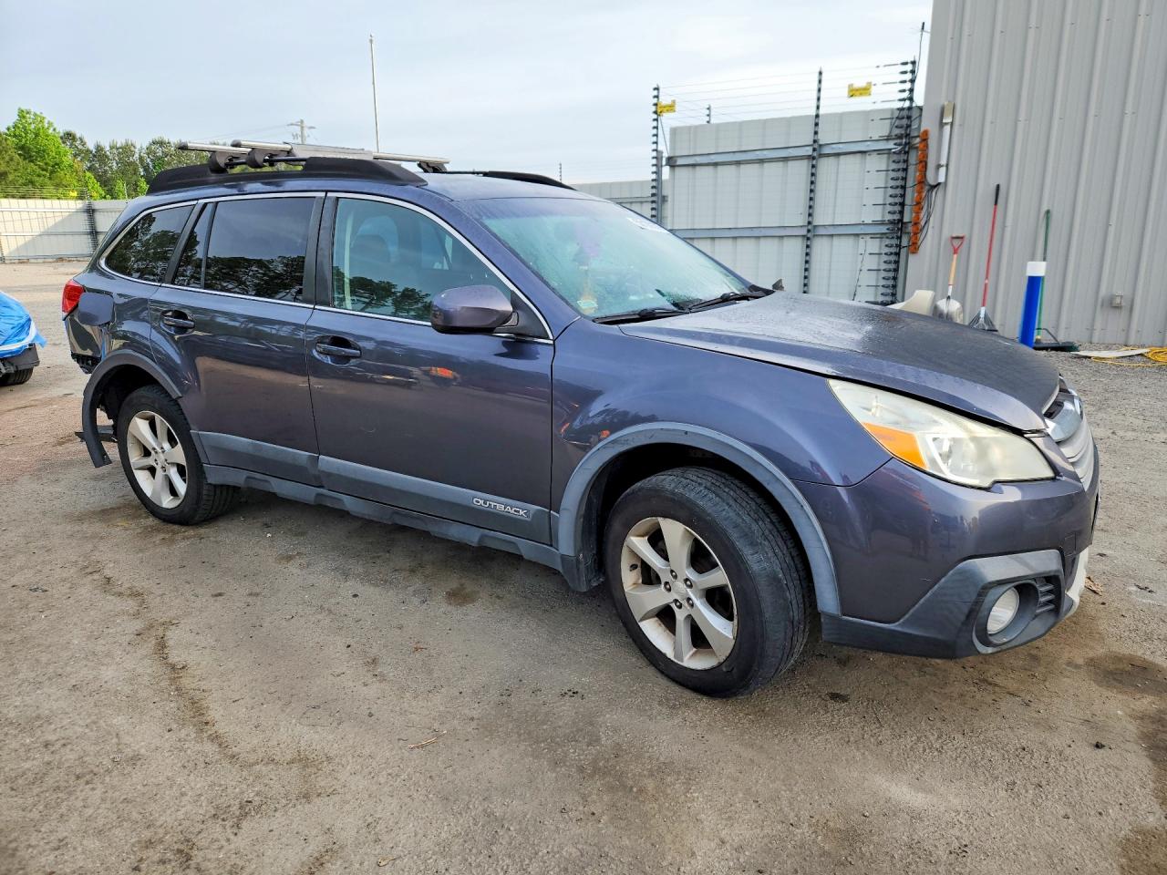 2014 SUBARU OUTBACK