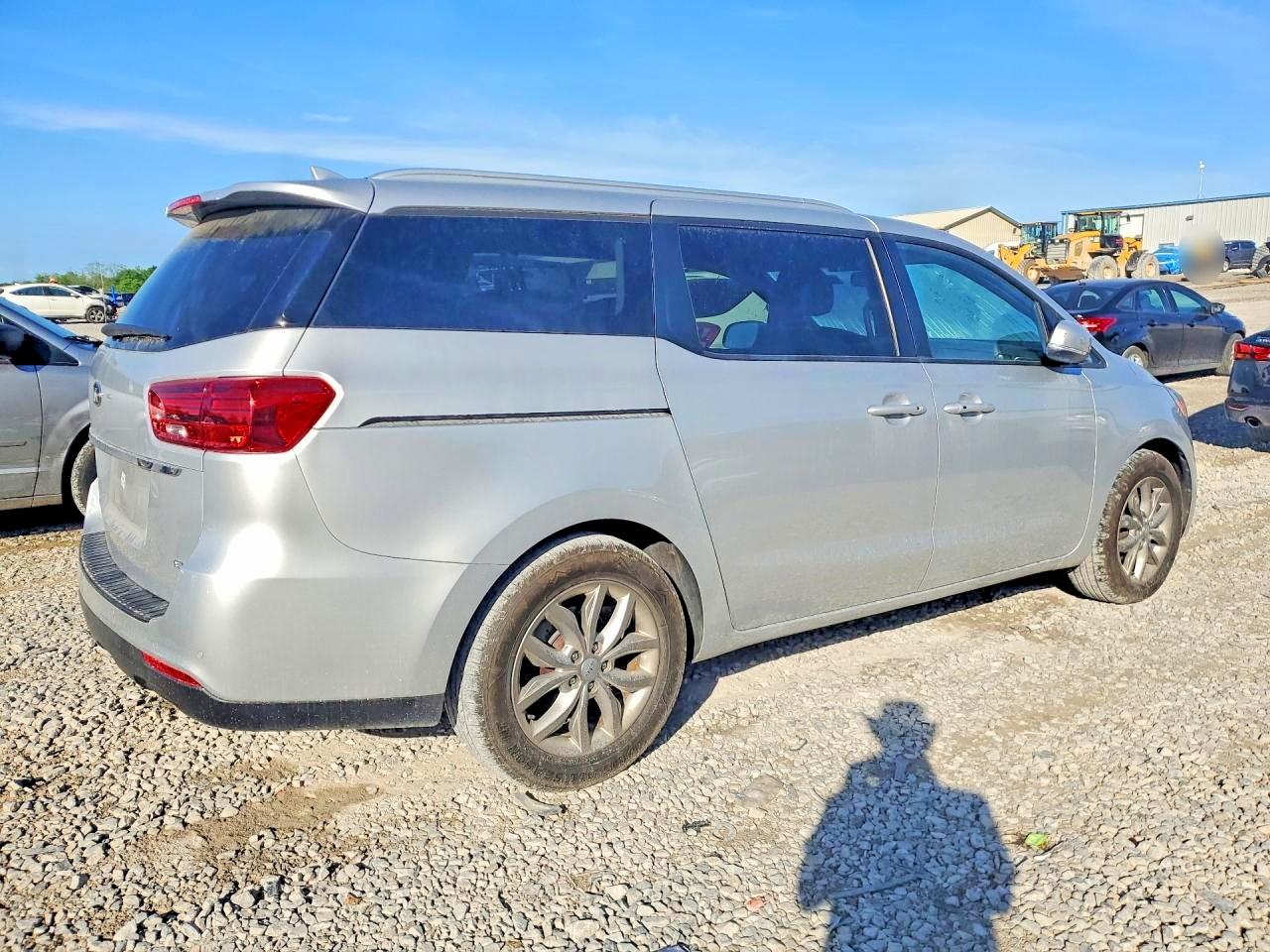 2020 KIA SEDONA