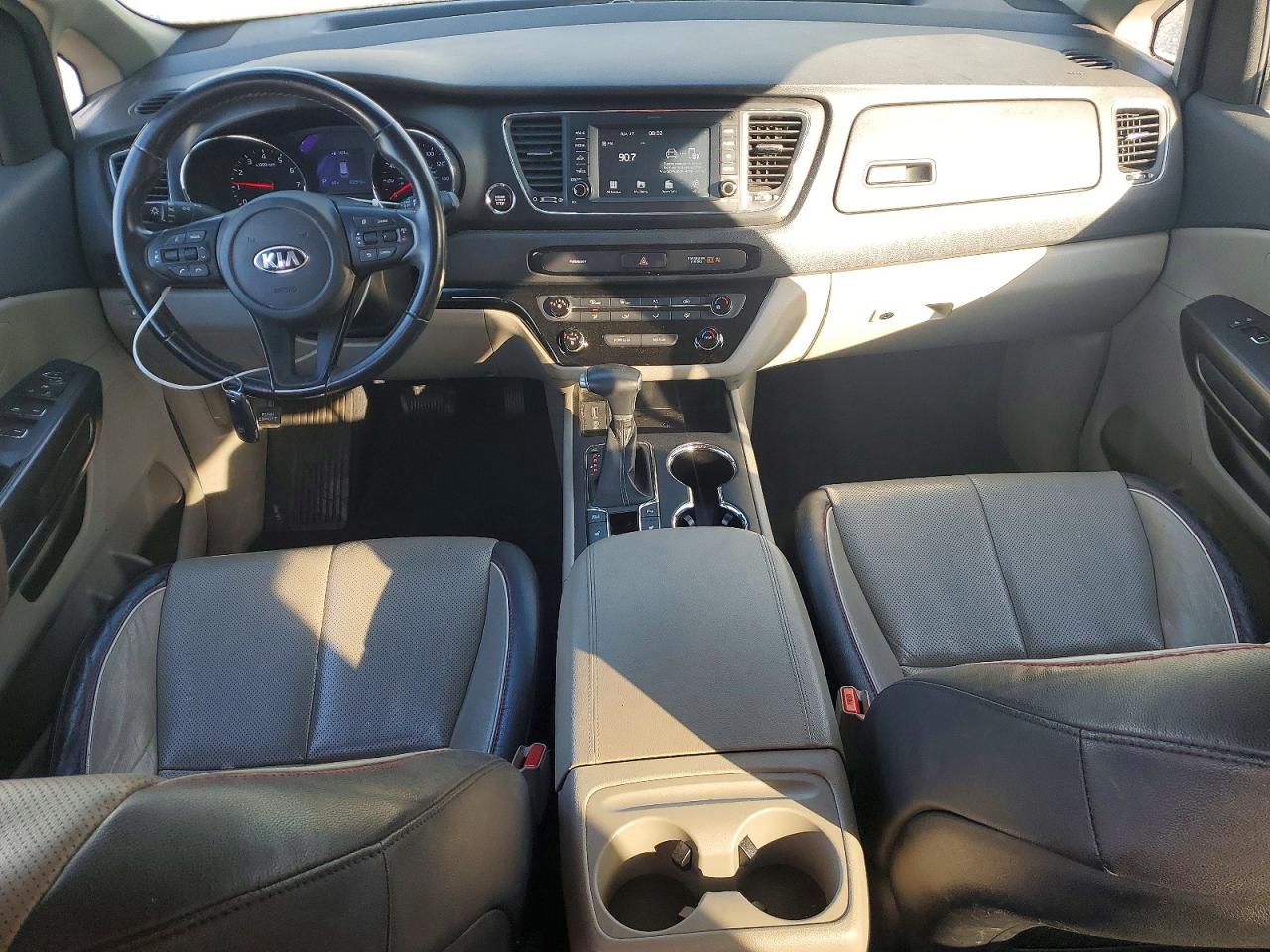 2020 KIA SEDONA