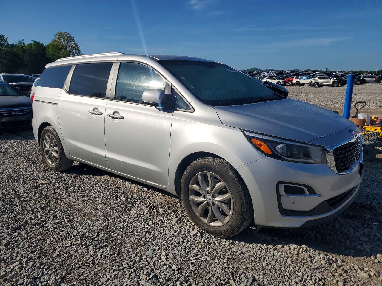 2020 KIA SEDONA