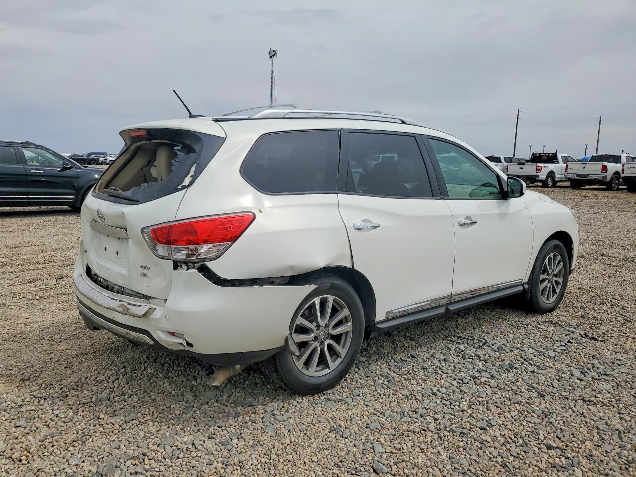 2014 NISSAN PATHFINDER