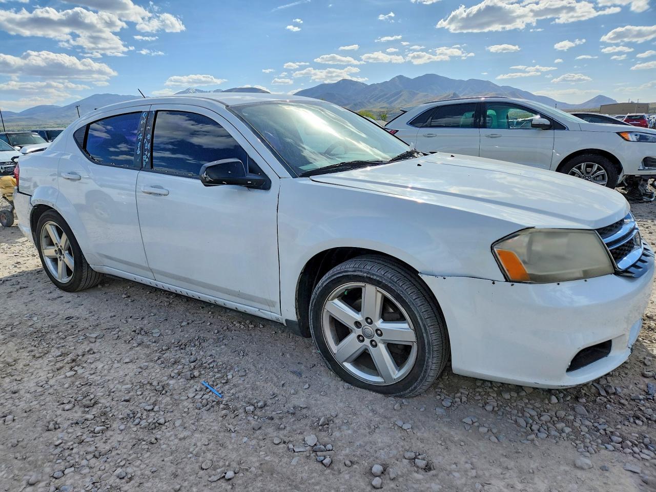 2013 DODGE AVENGER SE