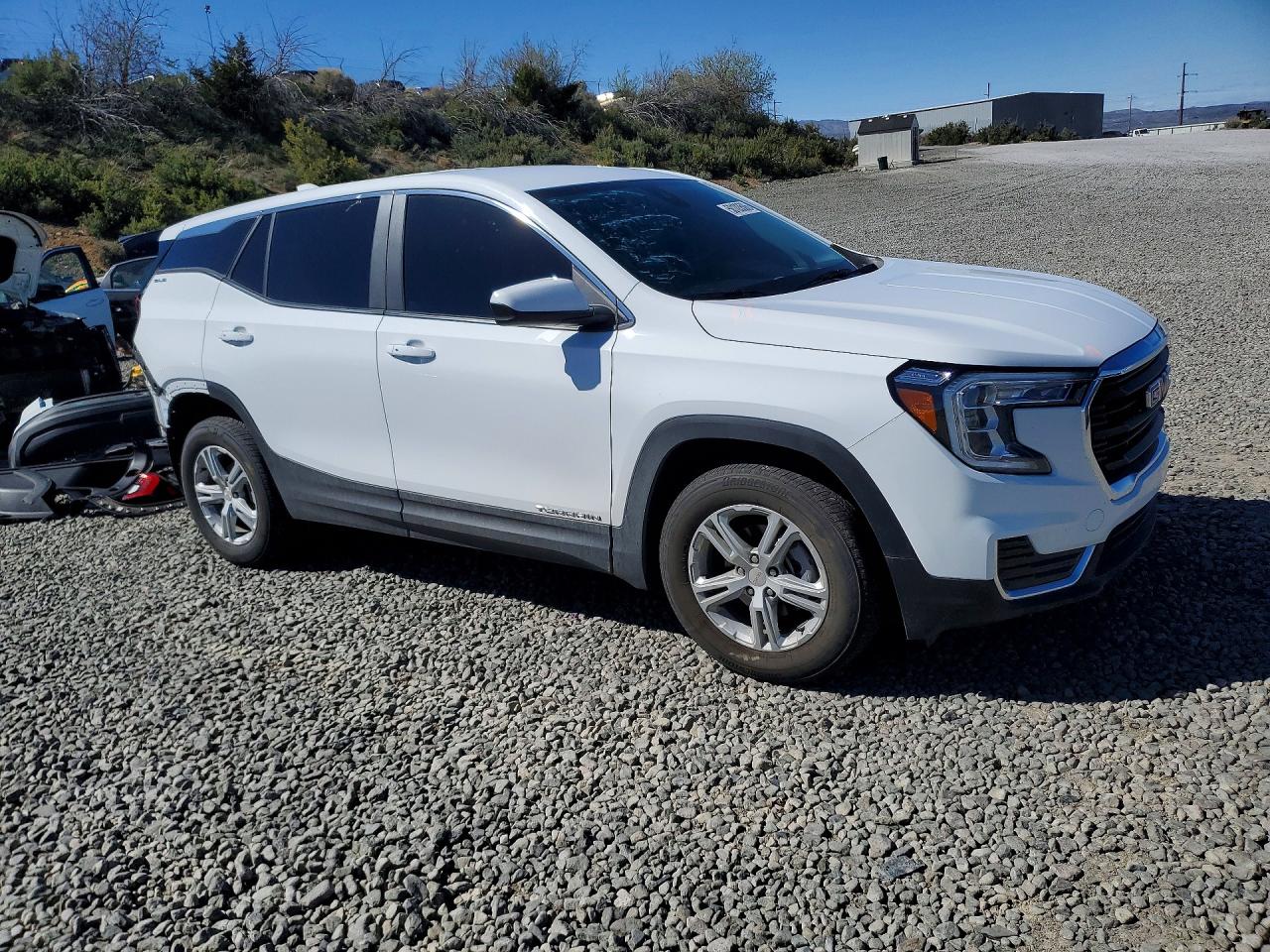 2024 GMC TERRAIN