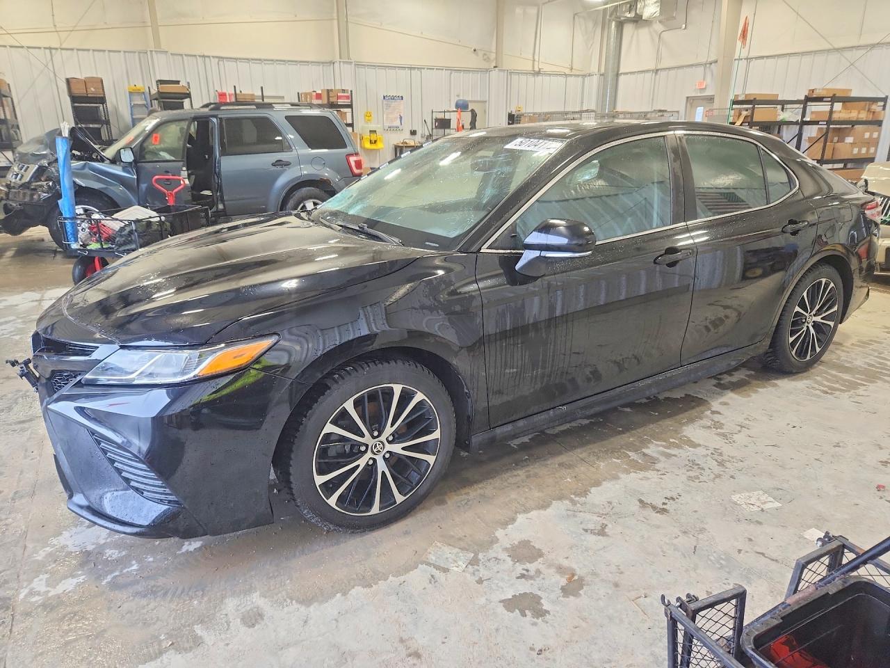 2020 TOYOTA CAMRY