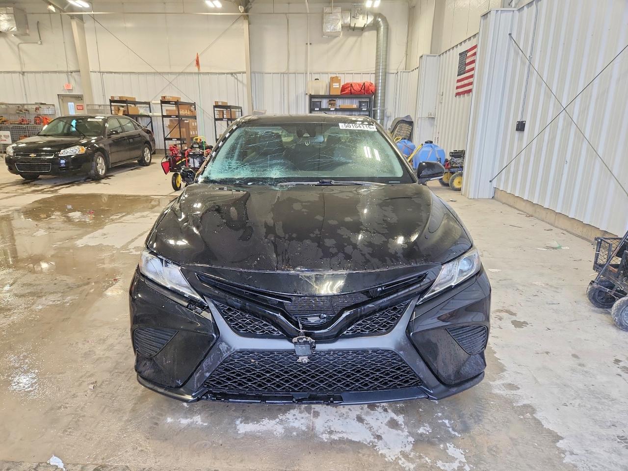 2020 TOYOTA CAMRY
