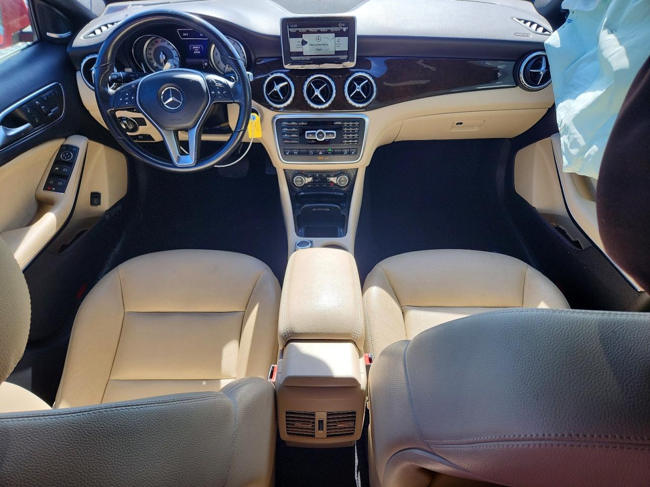 2015 MERCEDES-BENZ GLA-CLASS