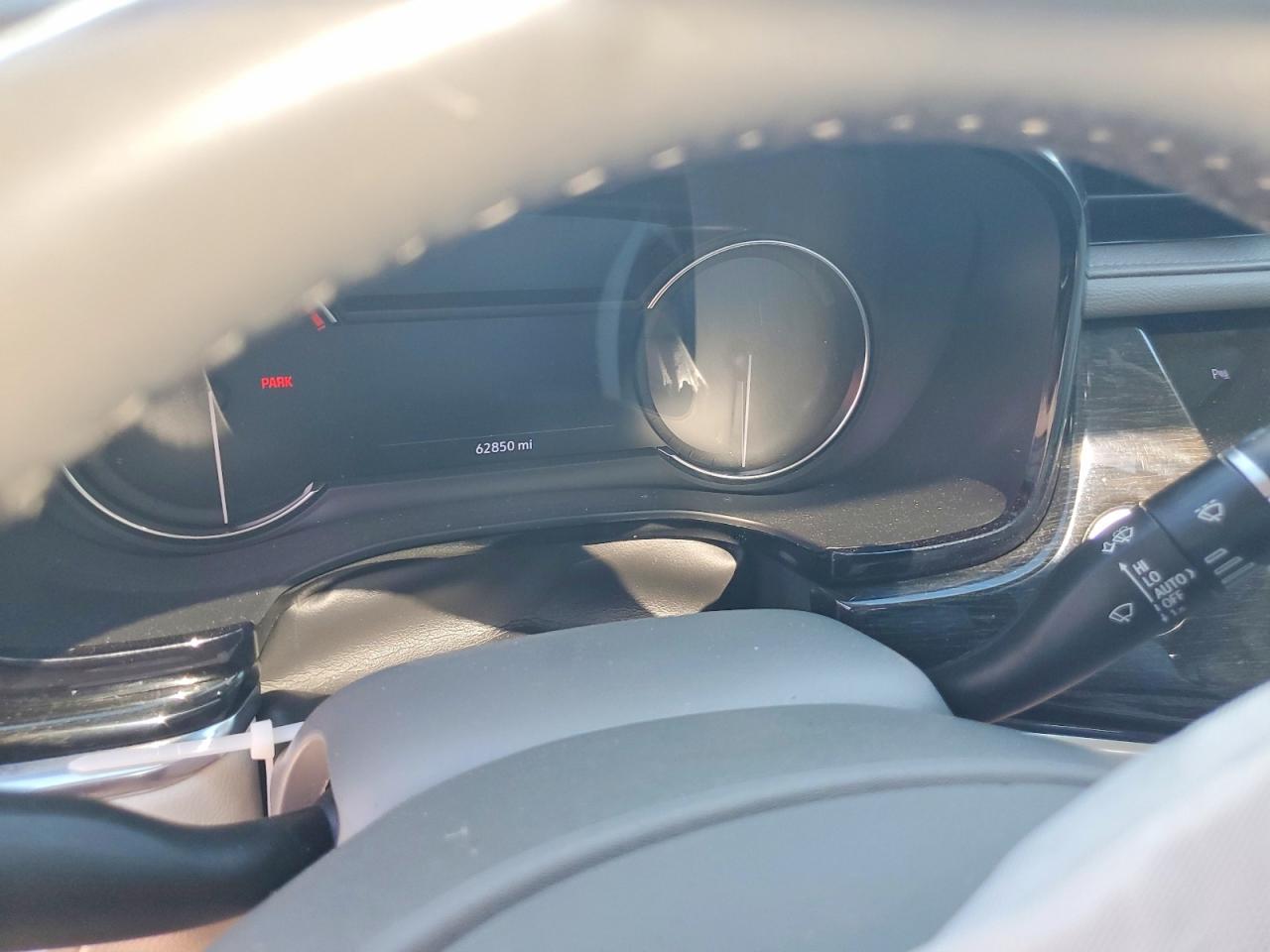 2021 CADILLAC XT6