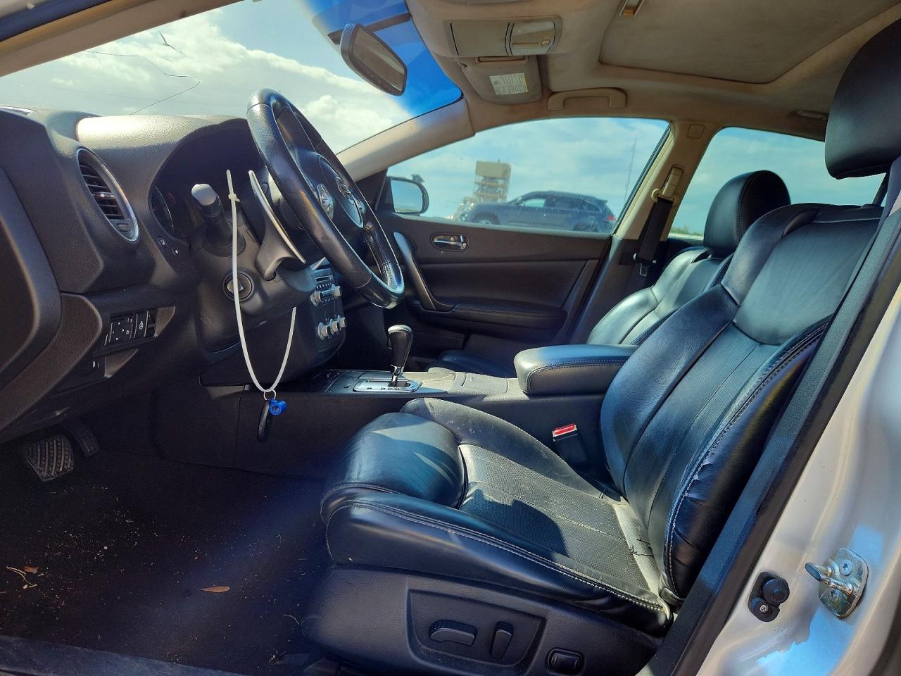 2014 NISSAN MAXIMA