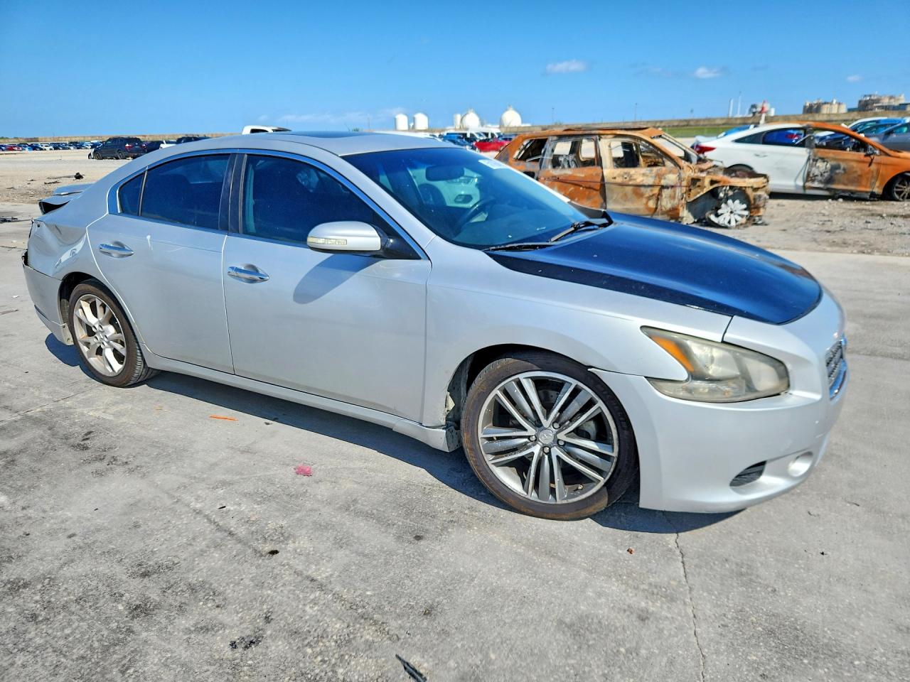 2014 NISSAN MAXIMA