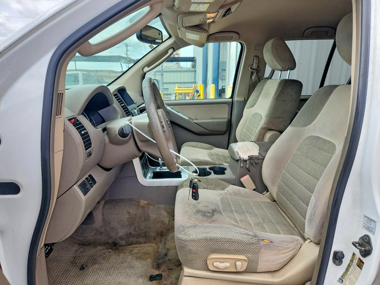 2011 NISSAN PATHFINDER
