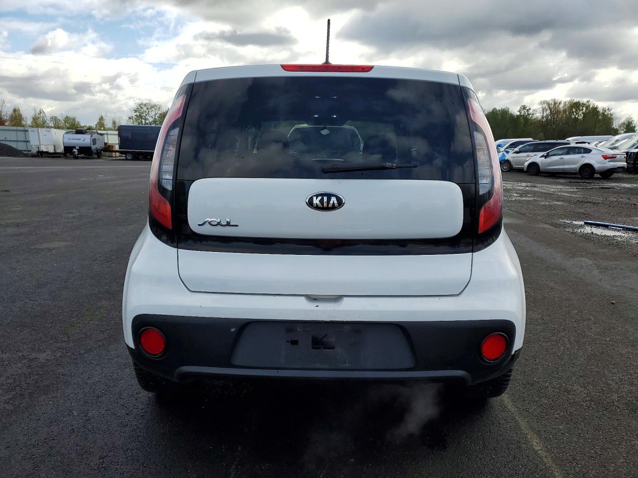 2017 KIA SOUL
