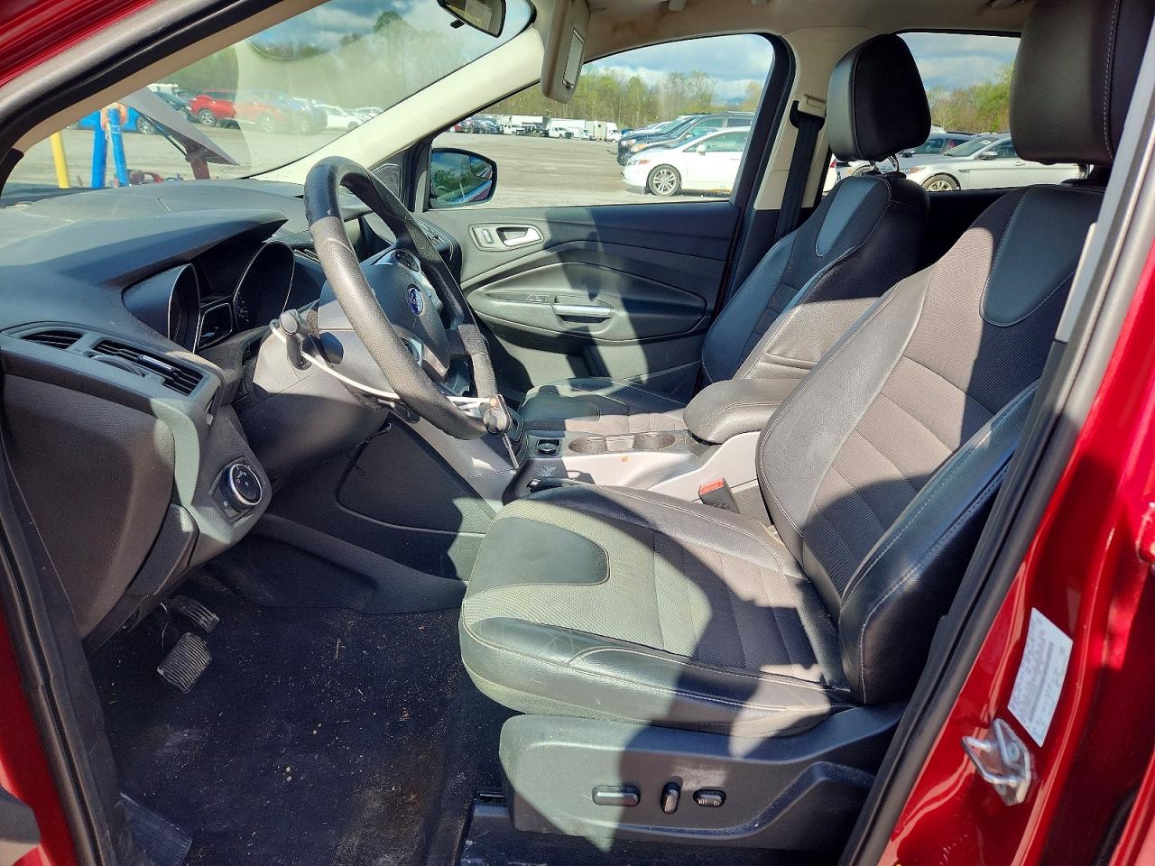 2015 FORD ESCAPE