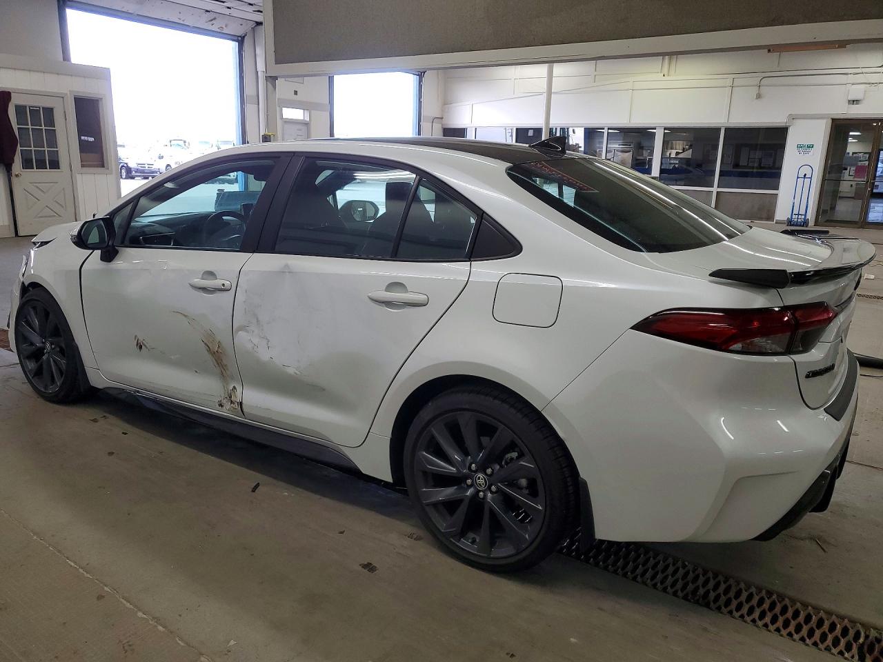 2025 TOYOTA COROLLA