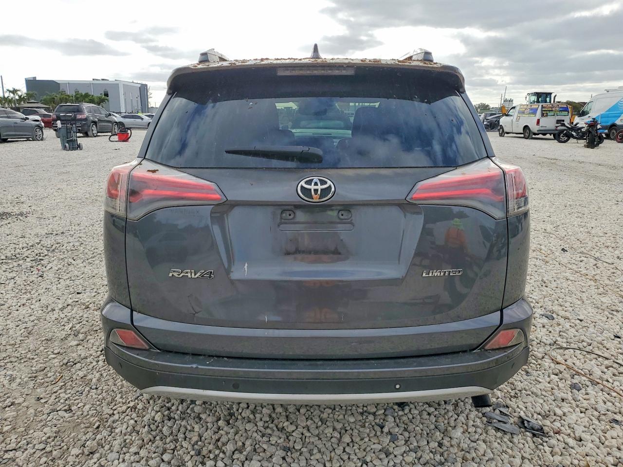 2016 TOYOTA RAV4