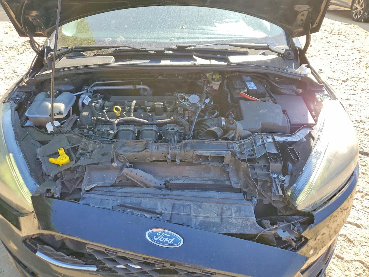 2016 FORD FOCUS