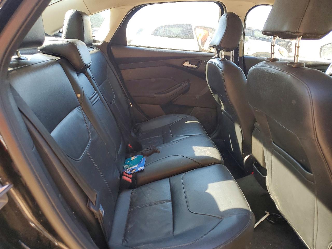 2016 FORD FOCUS
